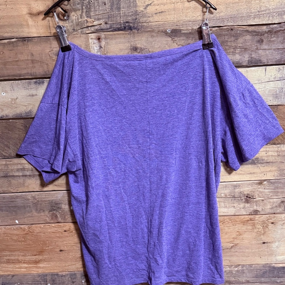 Victoria’s Secret Tee - Picture 3 of 3